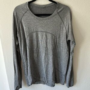 Lululemon gray long sleeve